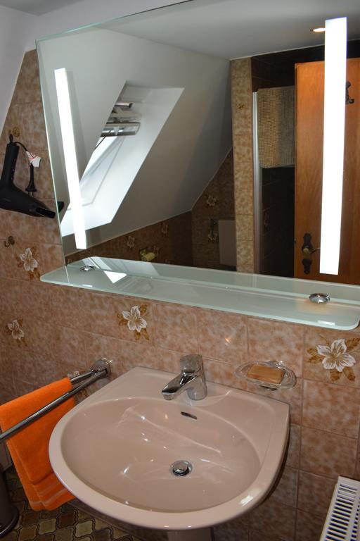 Messewohnung Graefrath Solingen Luaran gambar