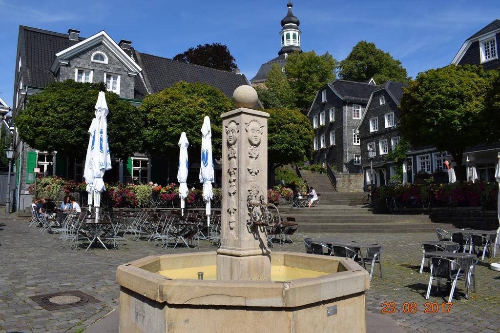 Messewohnung Graefrath Solingen Luaran gambar